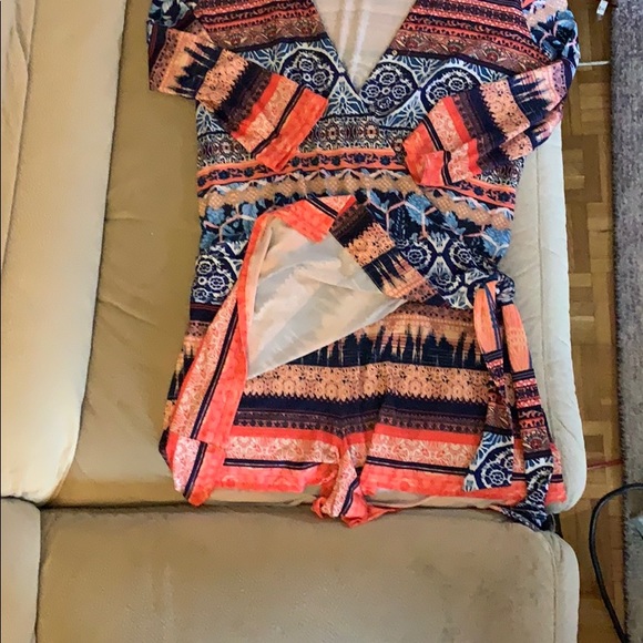 Bebe Wrap Skort dress - Picture 2 of 4